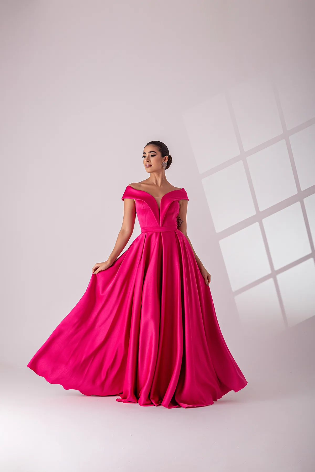 Vestido Longo Ombro a Ombro Godê Duplo